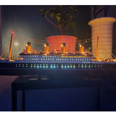 타이타닉 대형 모형 목재 제작 110cm  LED