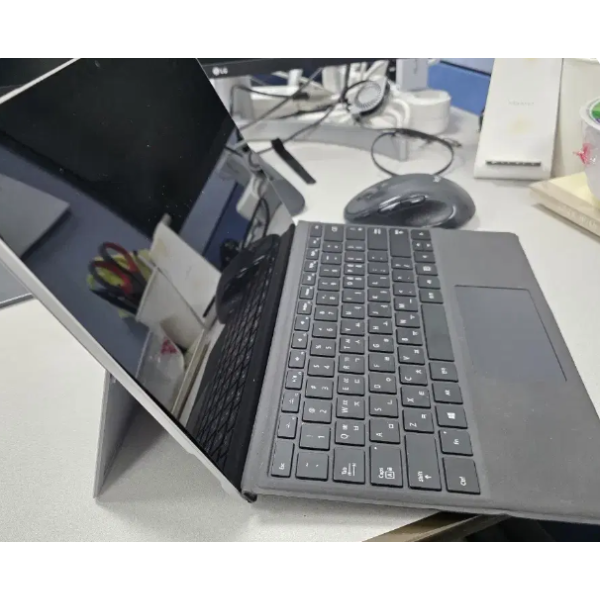 Microsoft Surface 프로5 노트북
