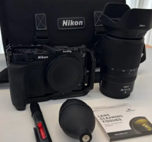 니콘 미러리스 zr + 니콘 28-75 / 2.8  신품급 풀박스 삼각대