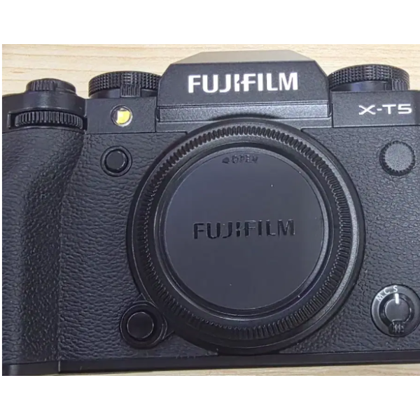 후지 x-t5  실버 블랙 바디셋