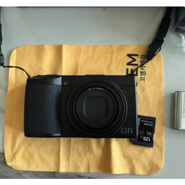 리코 GR3X HDF
